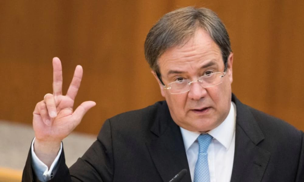 Άρμιν Λάσετ: Στα ύψη η δημοτικότητα του νέου ηγέτη του CDU